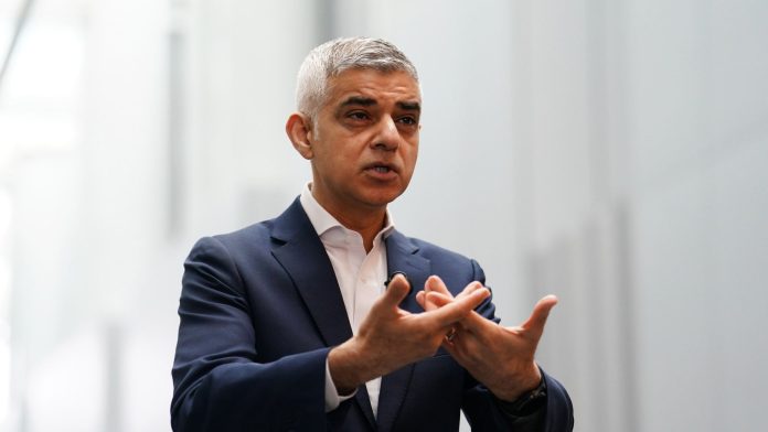 skynews-sadiq-khan-crick-institute_6508992